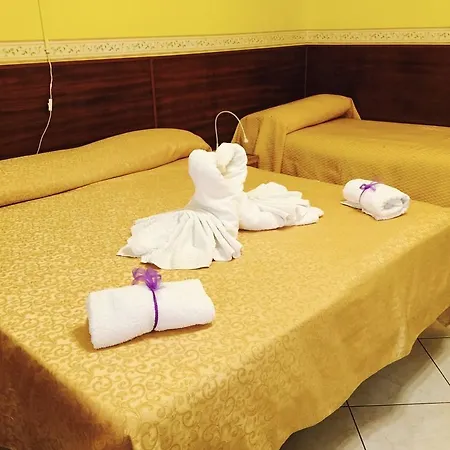 Alojamento de Acomodação e Pequeno-almoço Amores Sulmona