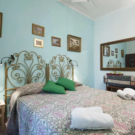 Bed & Breakfast Amores 3*